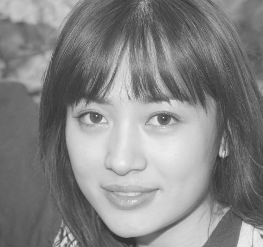 Professional portrait of Kaia Müller, DevOps Architect